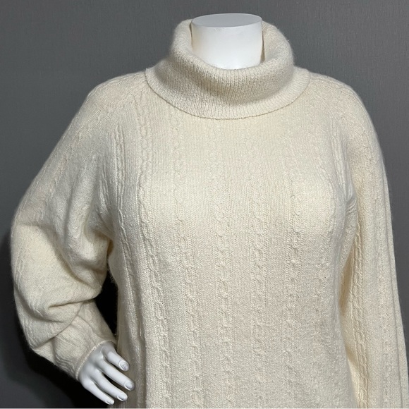 SOLD❌❌❌Worthington Silk Cream Rabbit Hair Turtleneck Sweater Sz-20W - Picture 2 of 10